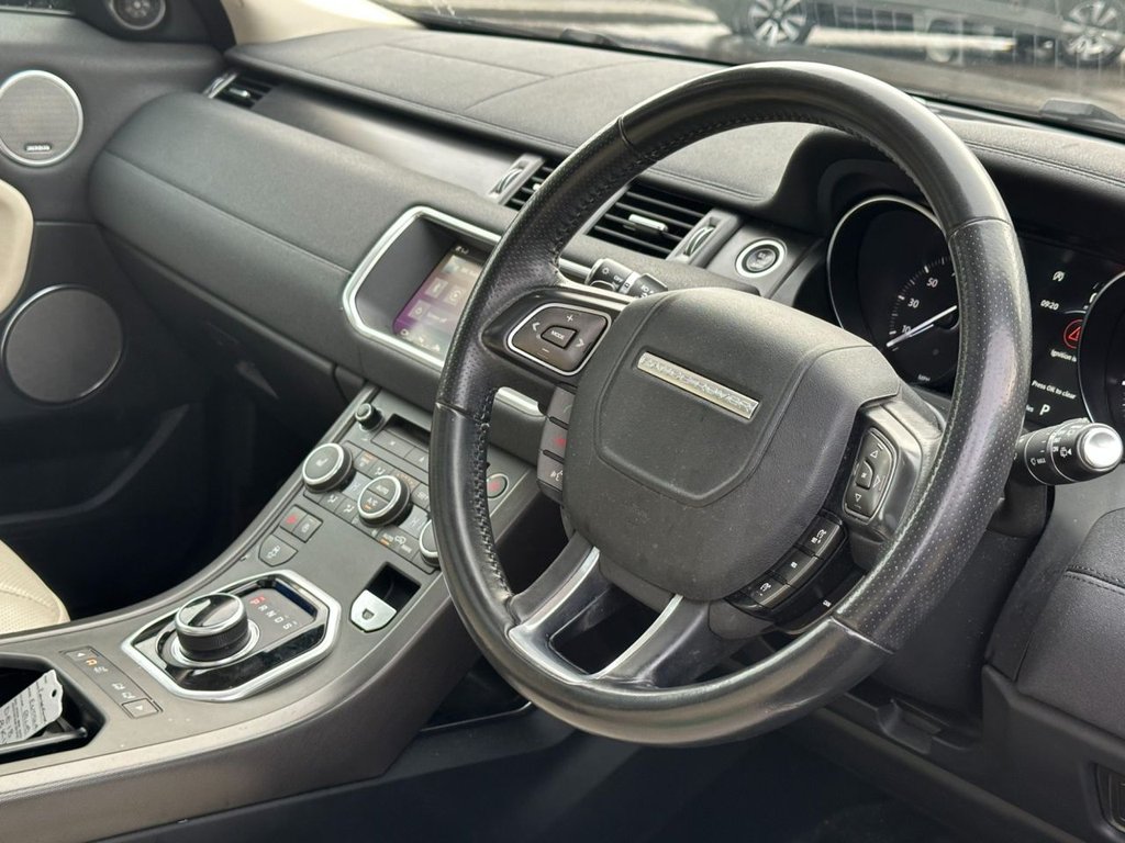 Used Land Rover Range Rover Evoque 2018 for sale - 76883423: Photo 2
