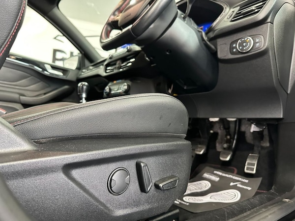 Used Ford Focus 2020 for sale - 76245293: Photo 21