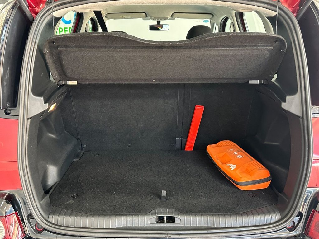 Used Citroen C3 Picasso 2016 for sale - 76356577: Photo 17