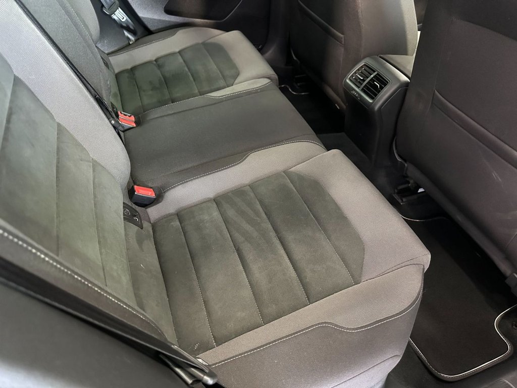 Used Volkswagen Golf 2019 for sale - 76119300: Photo 21