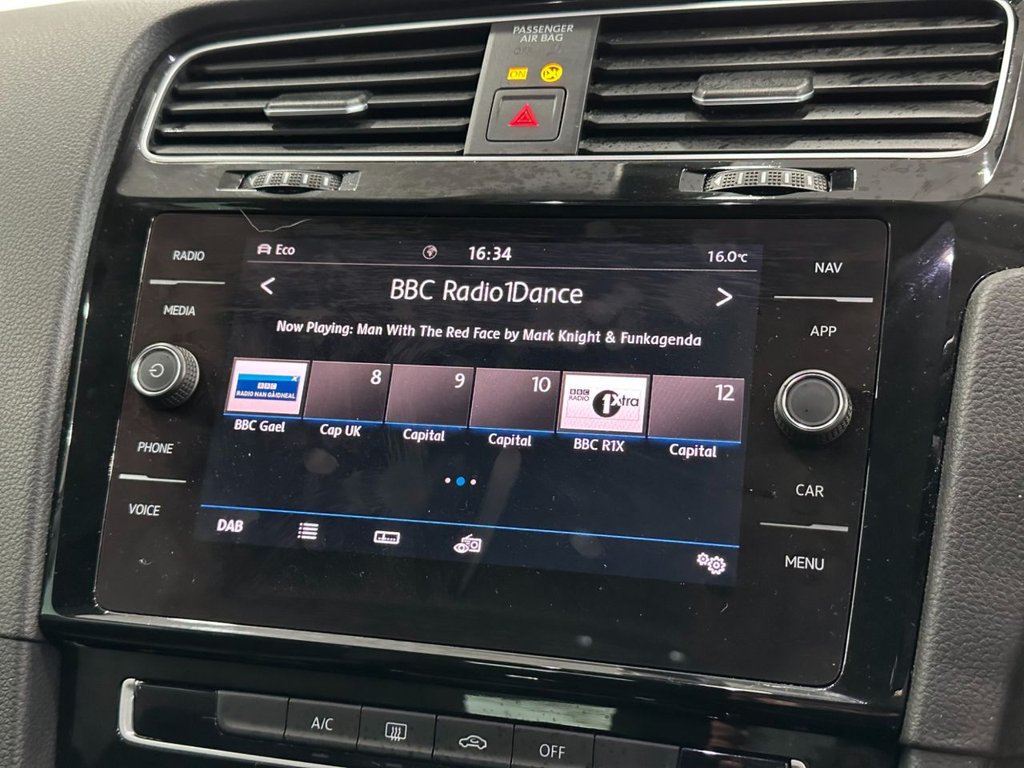 Used Volkswagen Golf 2019 for sale - 76119300: Photo 29