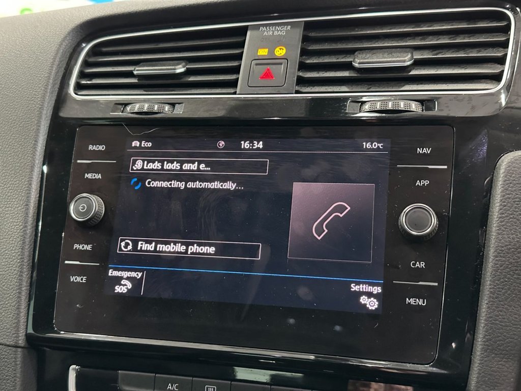 Used Volkswagen Golf 2019 for sale - 76119300: Photo 31