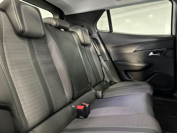 Used Peugeot 2008 2021 for sale - 76303889: Photo 19