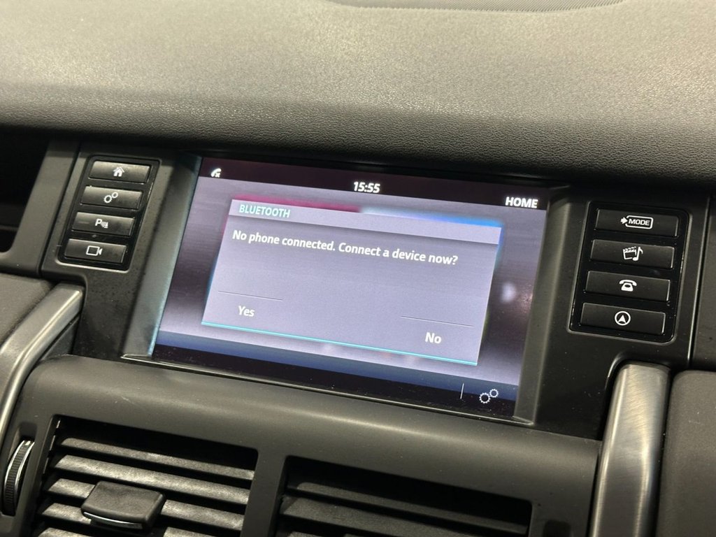 Used Land Rover Discovery Sport 2018 for sale - 76496672: Photo 31