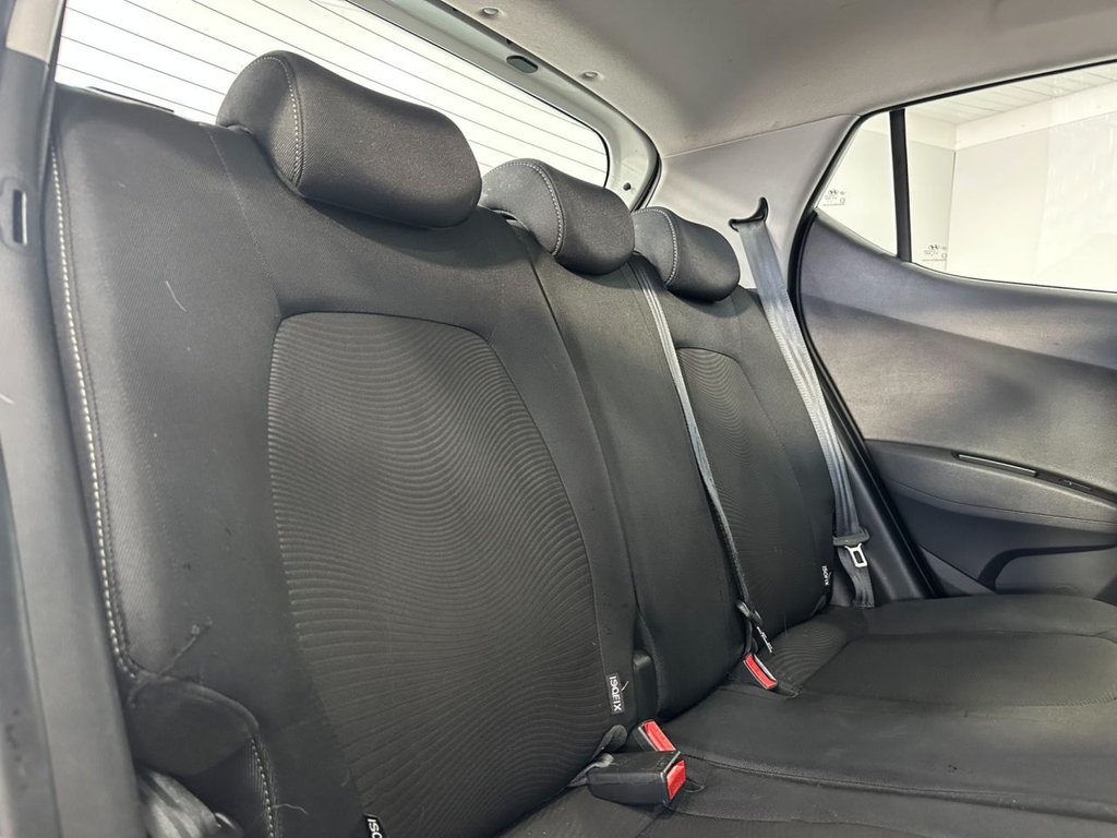 Used Hyundai i10 2019 for sale - 76356527: Photo 17