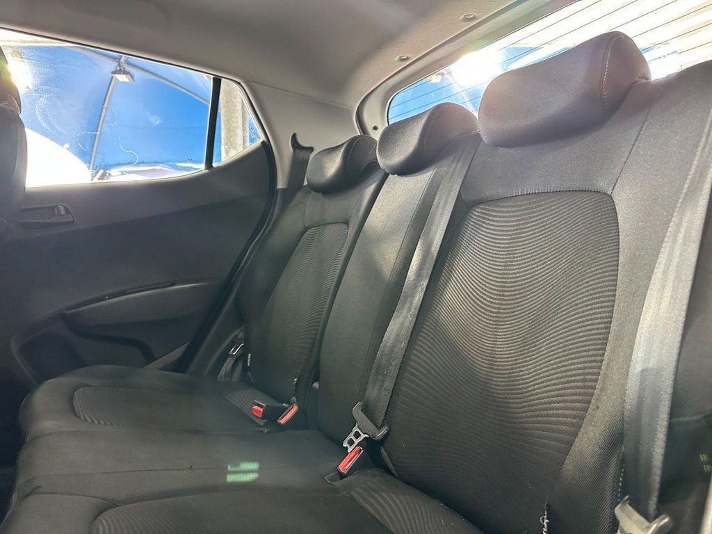 Used Hyundai i10 2019 for sale - 76356527: Photo 19