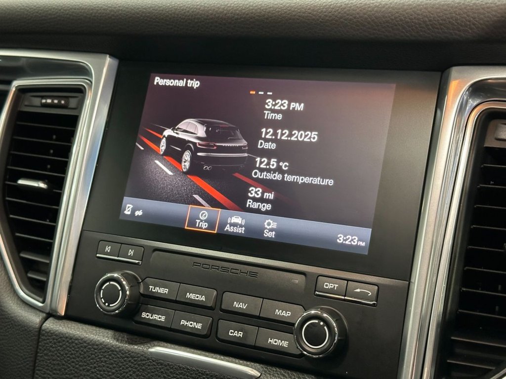 Used Porsche Macan 2017 for sale - 76691303: Photo 45