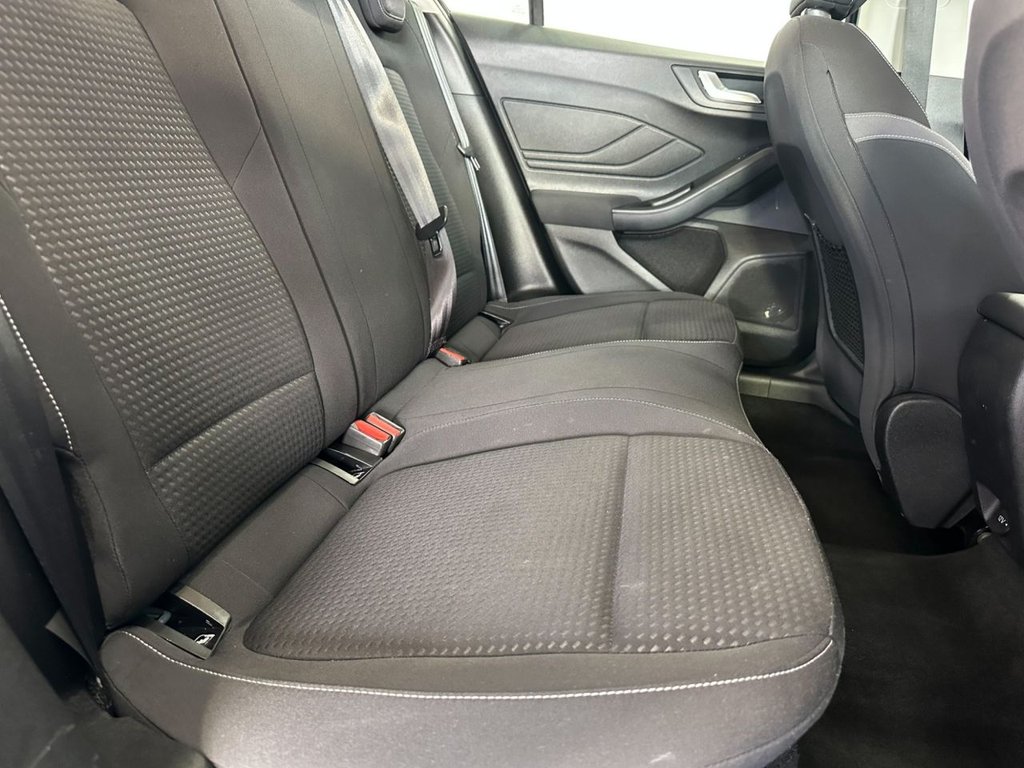 Used Ford Focus 2018 for sale - 76040231: Photo 17