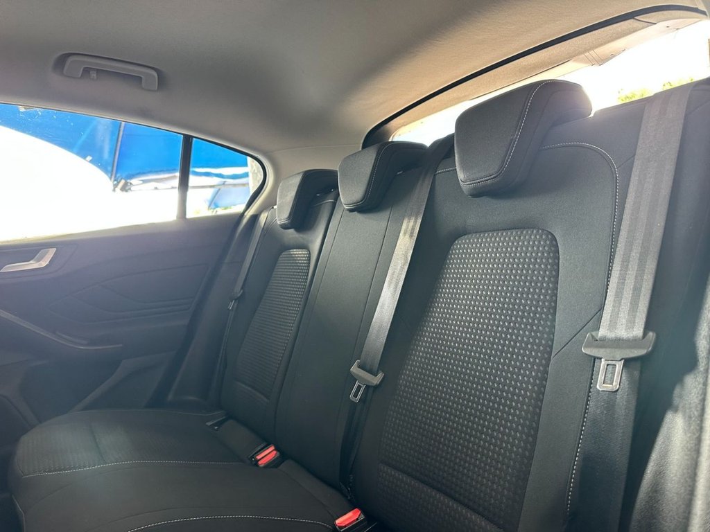 Used Ford Focus 2018 for sale - 76040231: Photo 20