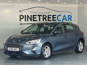Used Ford Focus 2018 for sale - 76040231: Photo 3