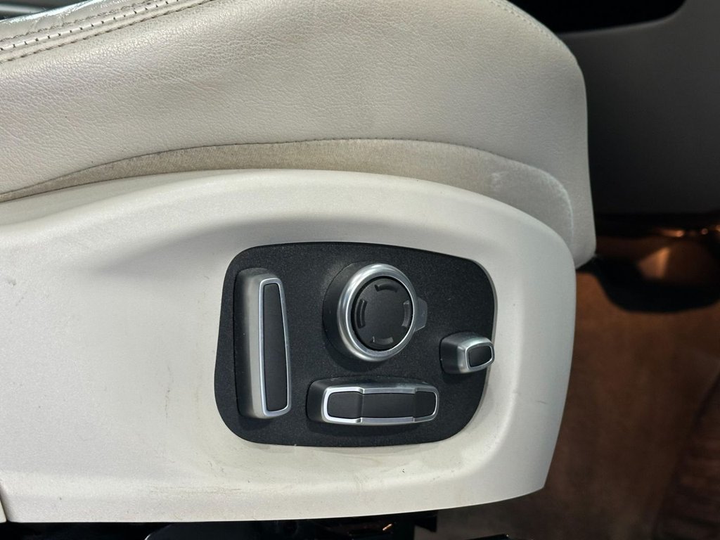 Used Jaguar F-Pace 2018 for sale - 76304296: Photo 20