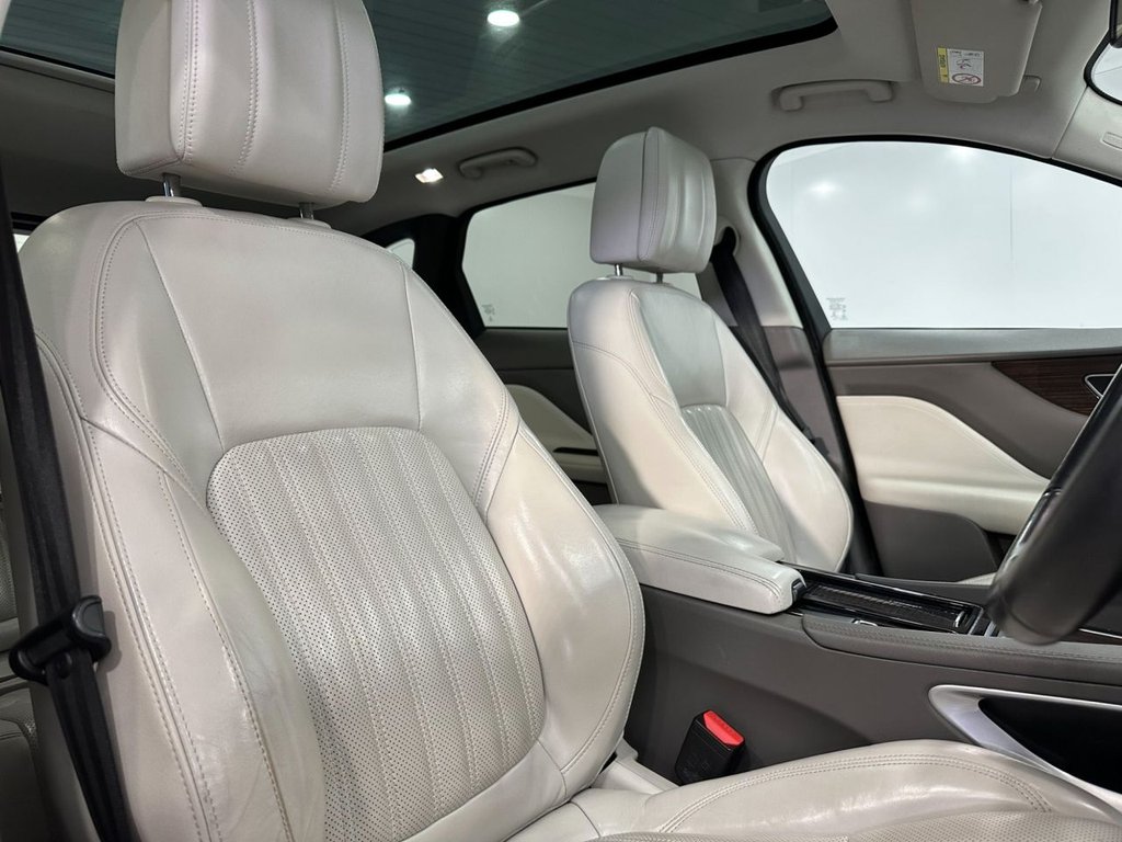 Used Jaguar F-Pace 2018 for sale - 76304296: Photo 21