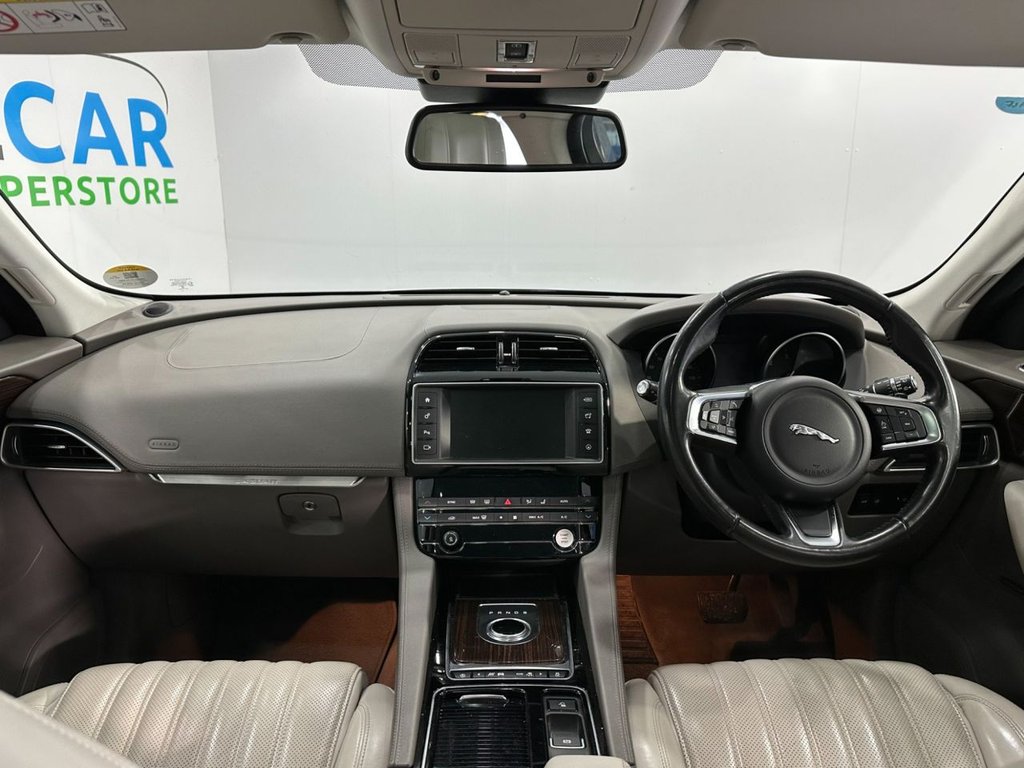 Used Jaguar F-Pace 2018 for sale - 76304296: Photo 26