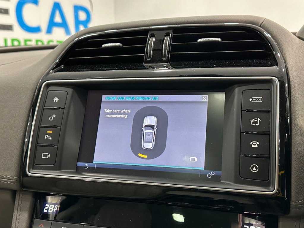 Used Jaguar F-Pace 2018 for sale - 76304296: Photo 38