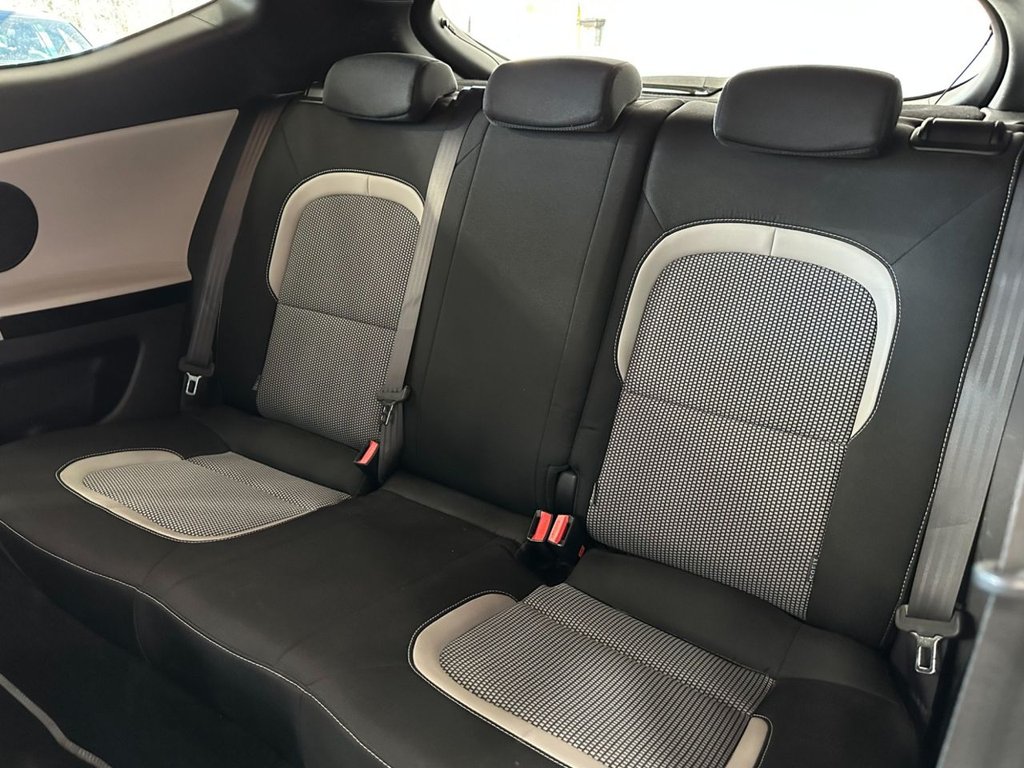 Used Kia Pro Ceed 2014 for sale - 77680790: Photo 22