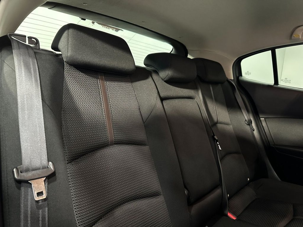 Used Mazda Mazda3 2018 for sale - 76345899: Photo 16