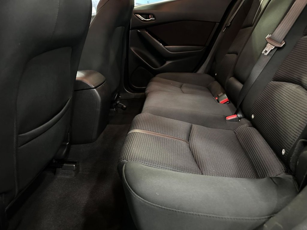 Used Mazda Mazda3 2018 for sale - 76345899: Photo 17