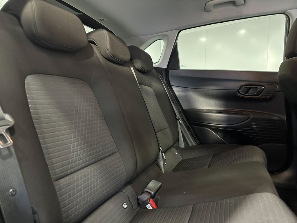 Used Hyundai i20 2022 for sale - 77227098: Photo 23