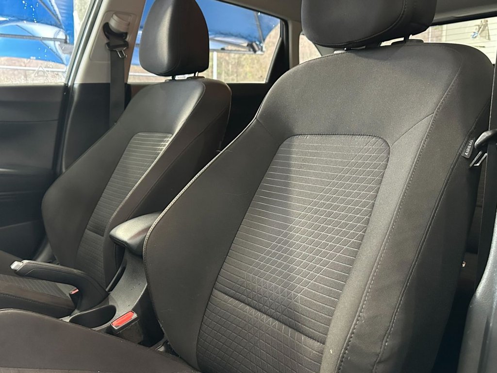 Used Hyundai i20 2022 for sale - 77227098: Photo 24