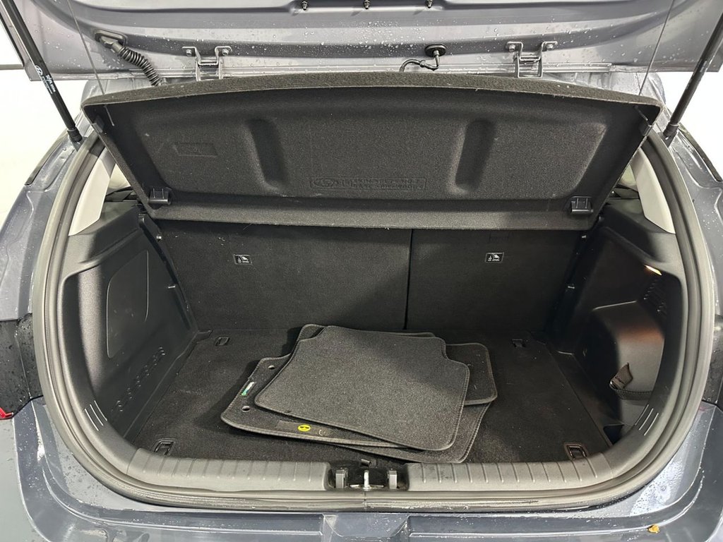 Used Hyundai i20 2022 for sale - 77227098: Photo 39