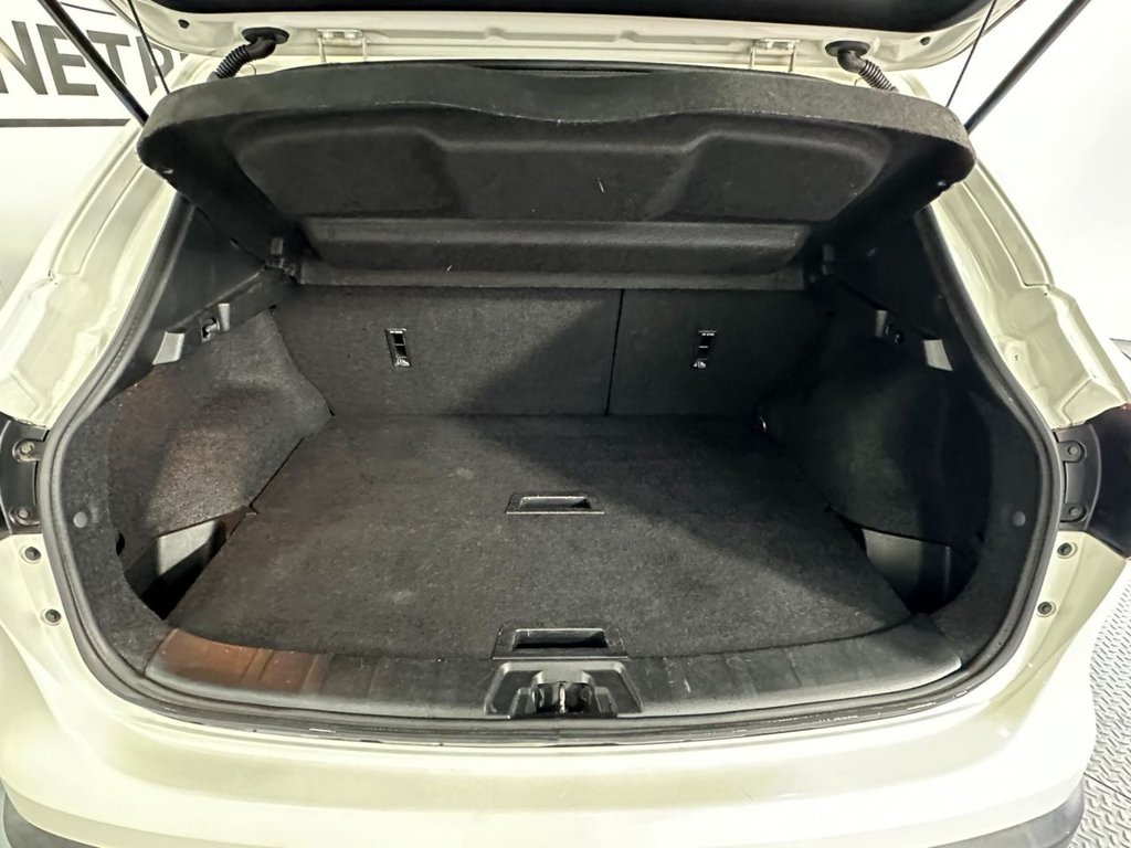 Used Nissan Qashqai 2016 for sale - 76038742: Photo 21