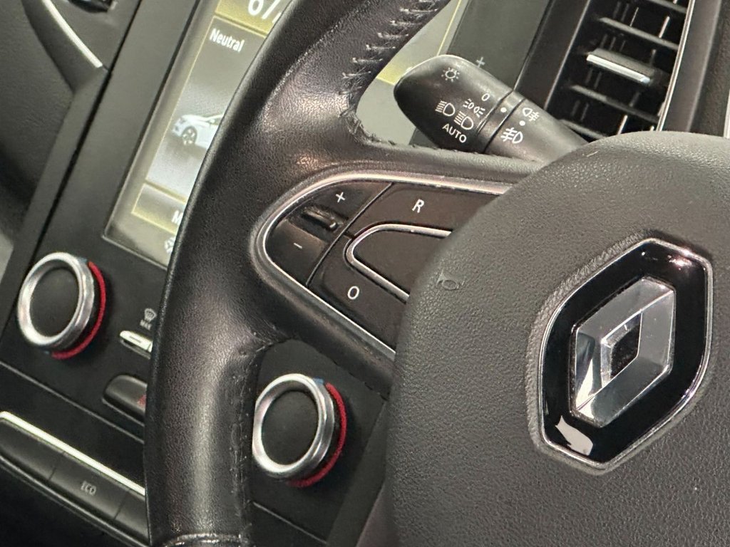 Used Renault Megane 2017 for sale - 76147710: Photo 17