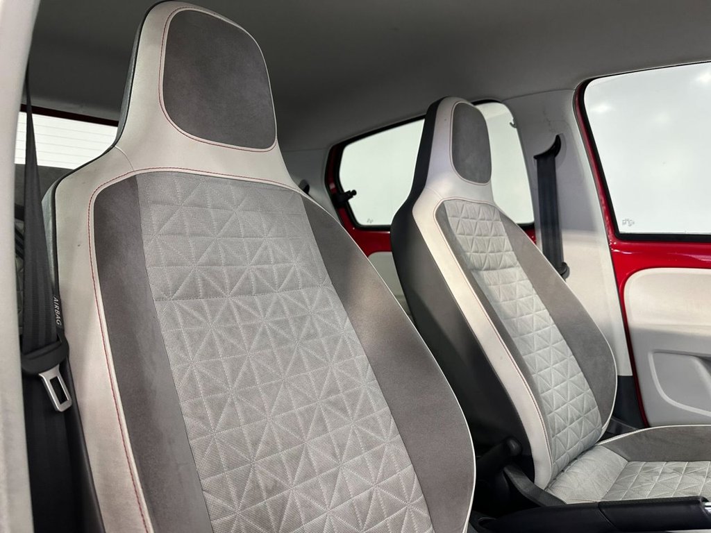 Used Volkswagen up! 2017 for sale - 77227067: Photo 16