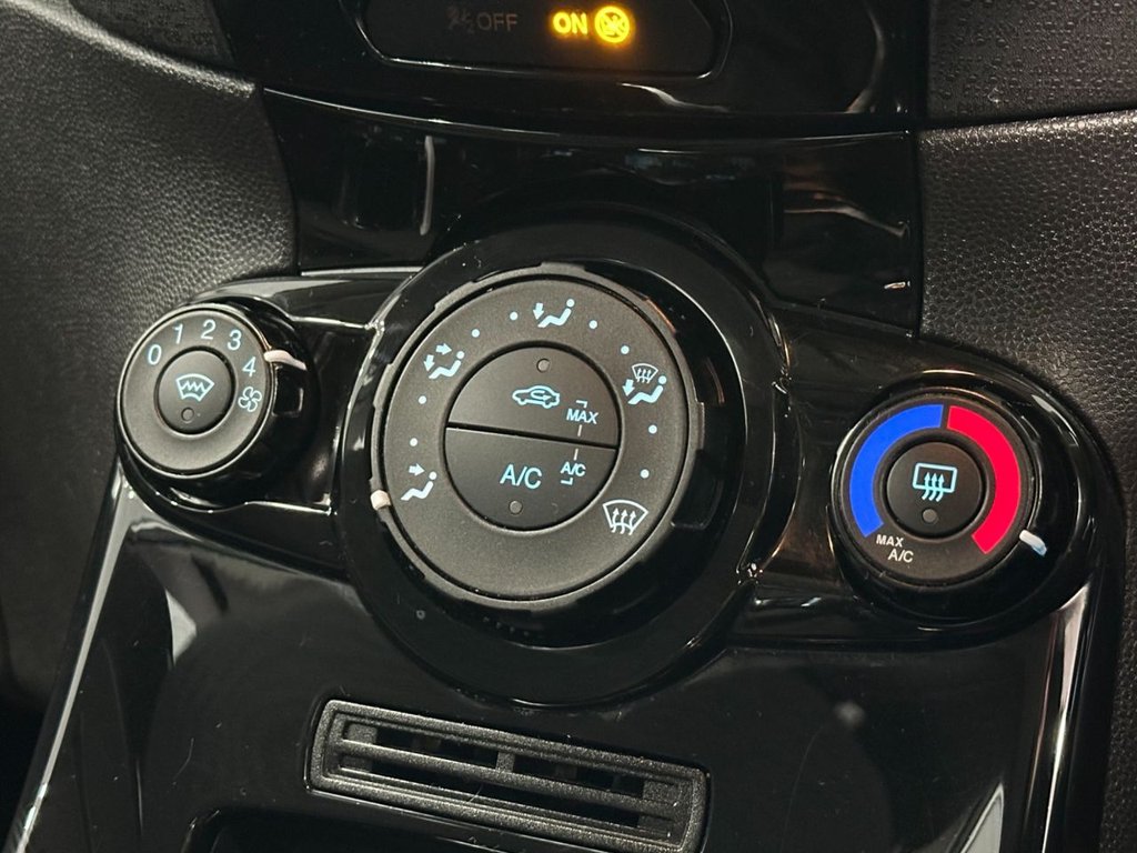 Used Ford Fiesta 2017 for sale - 77539636: Photo 24