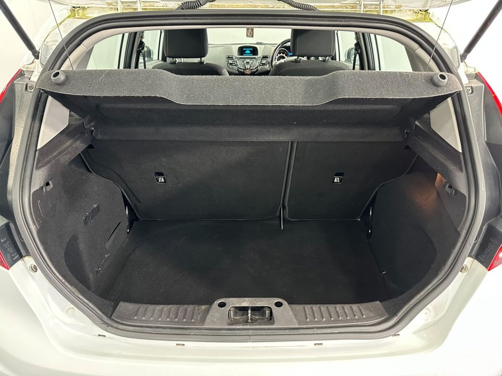 Used Ford Fiesta 2013 for sale - 77765091: Photo 32