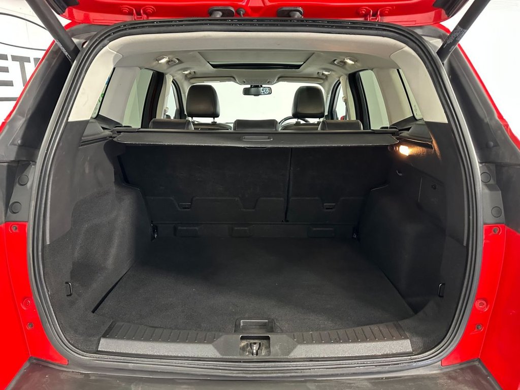 Used Ford Kuga 2015 for sale - 77328284: Photo 38