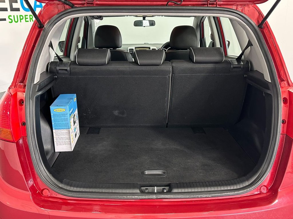 Used Kia Venga 2011 for sale - 76356549: Photo 29