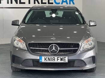 Used Mercedes-Benz A-Class 2018 for sale - 76039862: Photo 2