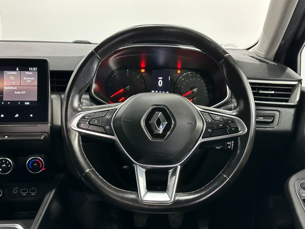 Used Renault Clio 2020 for sale - 76356525: Photo 24
