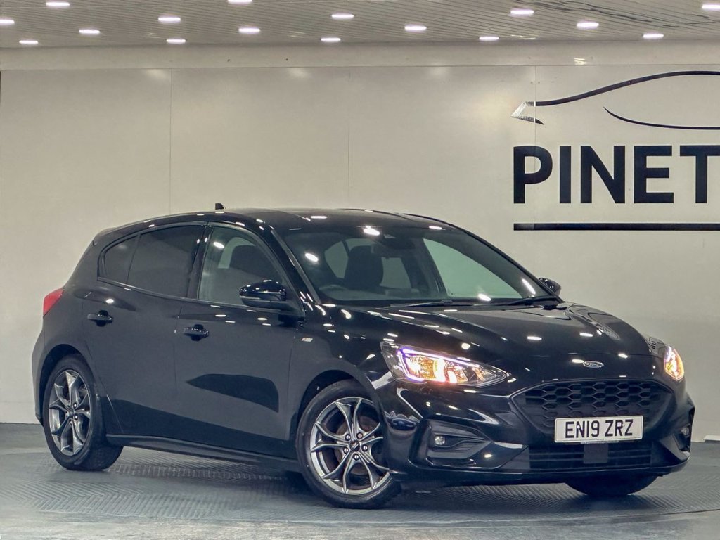 Used Ford Focus 2019 for sale - 76570304: Photo 1