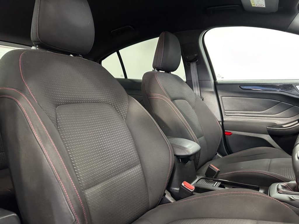 Used Ford Focus 2019 for sale - 76570304: Photo 17