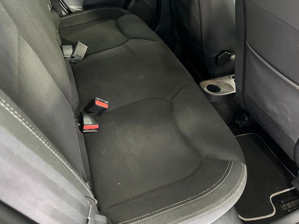 Used Renault Clio 2018 for sale - 76132677: Photo 21