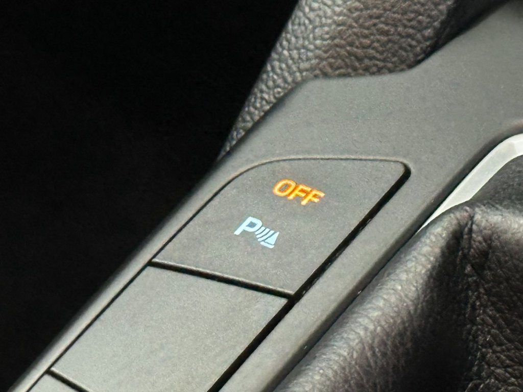 Used Ford Focus 2020 for sale - 76039552: Photo 29