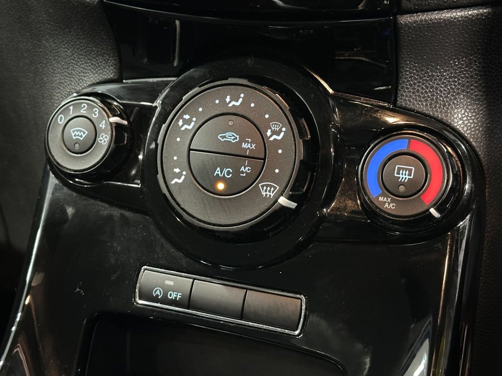 Used Ford Fiesta 2017 for sale - 77680557: Photo 24