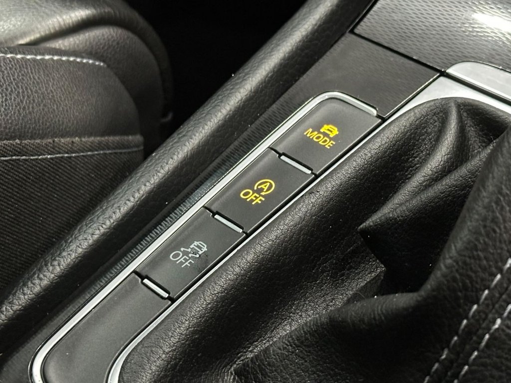 Used Volkswagen Golf 2014 for sale - 77422181: Photo 28