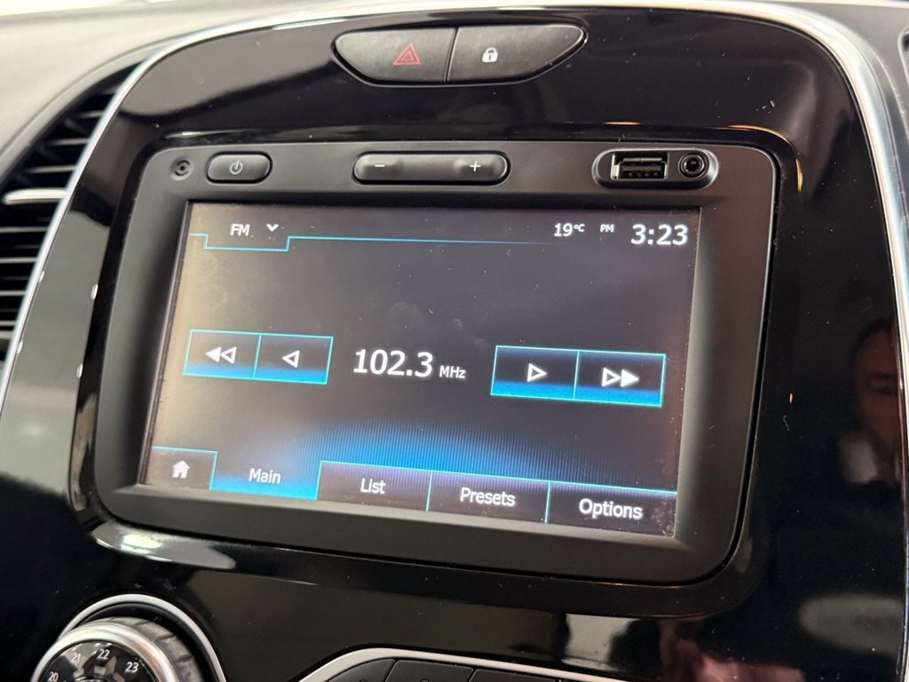 Used Renault Captur 2018 for sale - 76038782: Photo 28