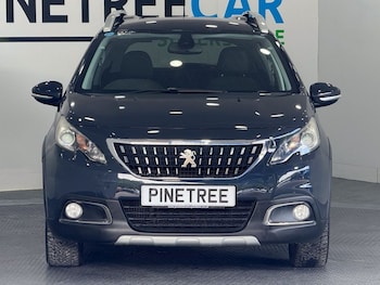 Used Peugeot 2008 2017 for sale - 76038826: Photo