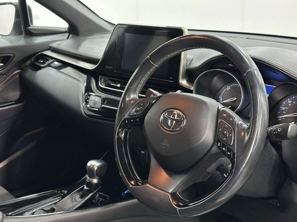 Used Toyota C-HR 2018 for sale - 76406656: Photo 13