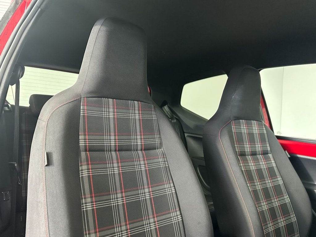 Used Volkswagen up! 2018 for sale - 76303881: Photo 14