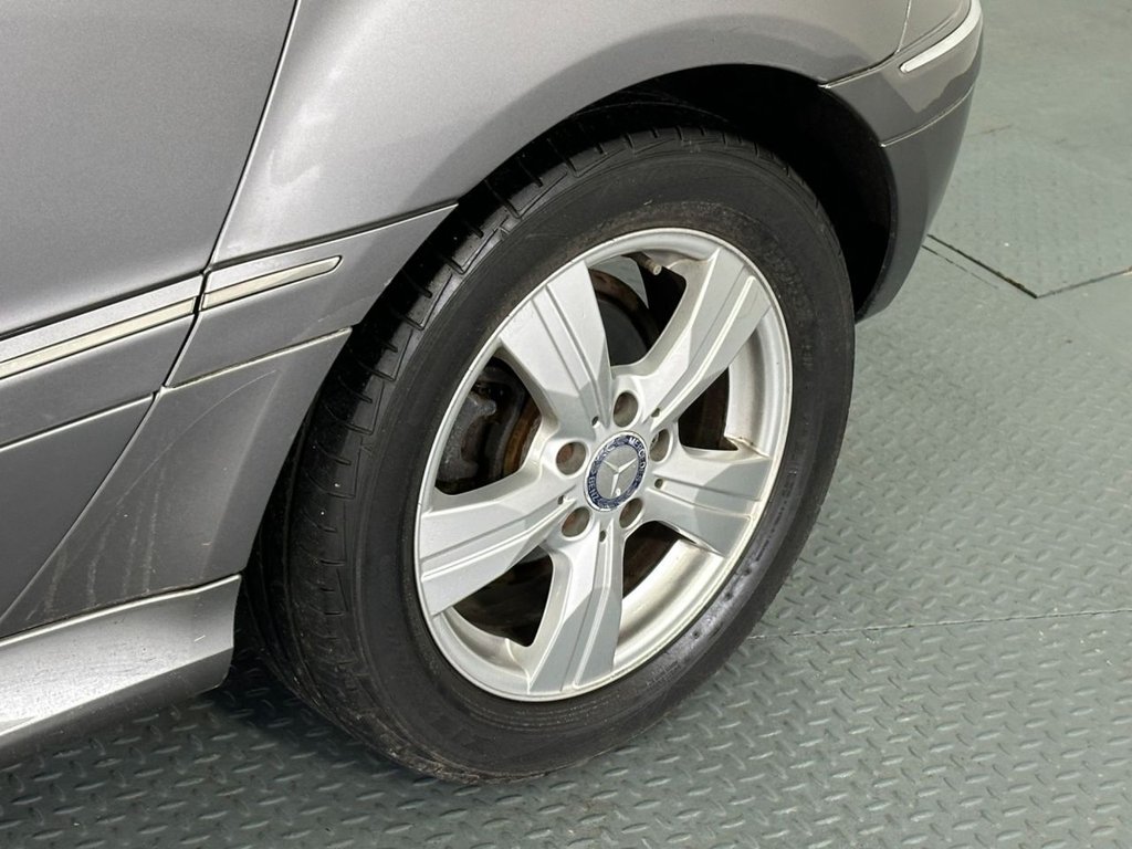 Used Mercedes-Benz B Class 2010 for sale - 77621547: Photo 12