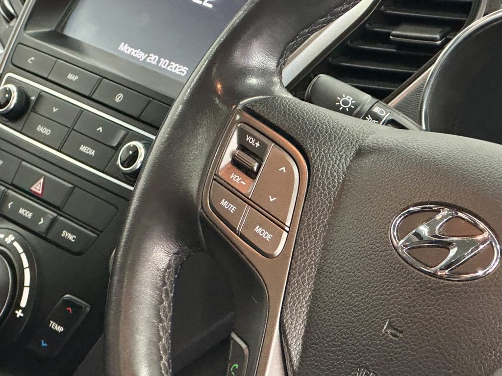 Used Hyundai Santa Fe 2016 for sale - 76303905: Photo 16