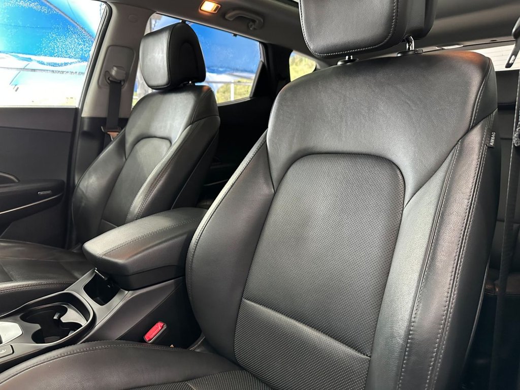 Used Hyundai Santa Fe 2016 for sale - 76303905: Photo 24