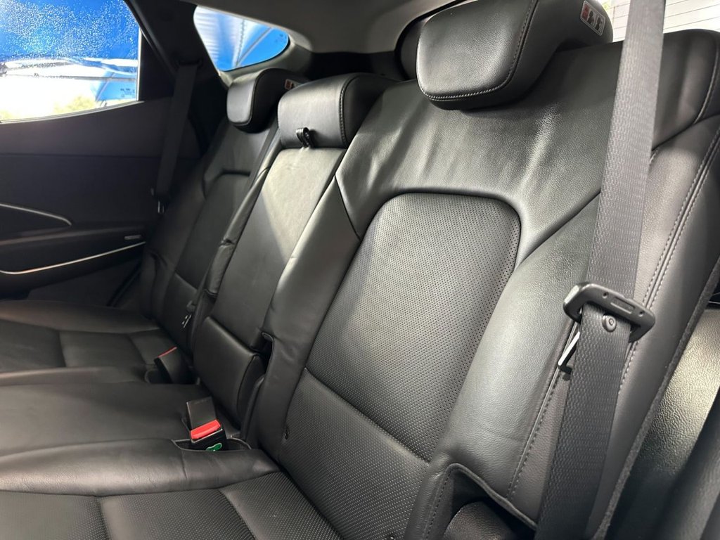 Used Hyundai Santa Fe 2016 for sale - 76303905: Photo 26