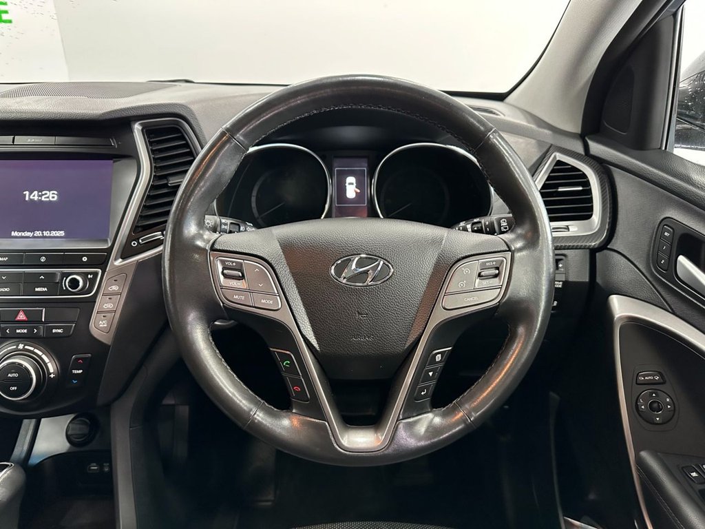 Used Hyundai Santa Fe 2016 for sale - 76303905: Photo 30