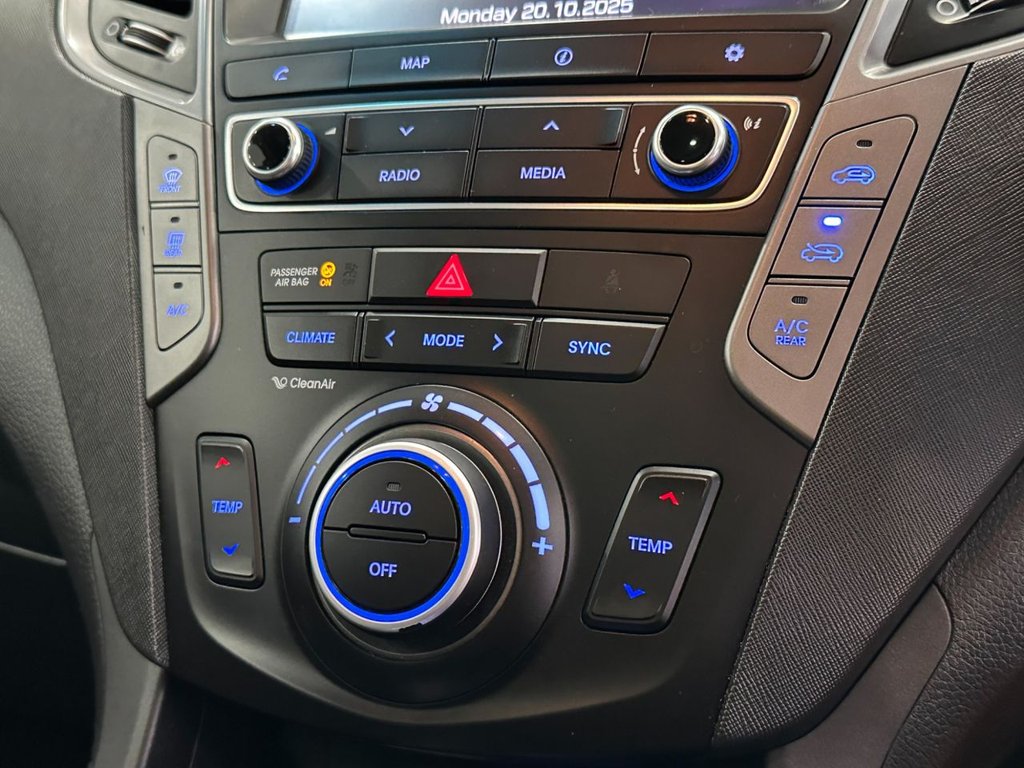 Used Hyundai Santa Fe 2016 for sale - 76303905: Photo 35