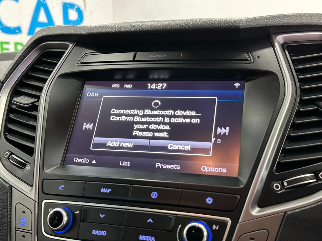 Used Hyundai Santa Fe 2016 for sale - 76303905: Photo 37